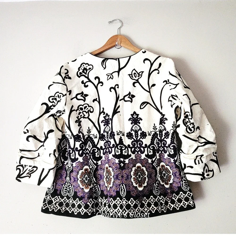 Coldwater Creek embroidered 100%